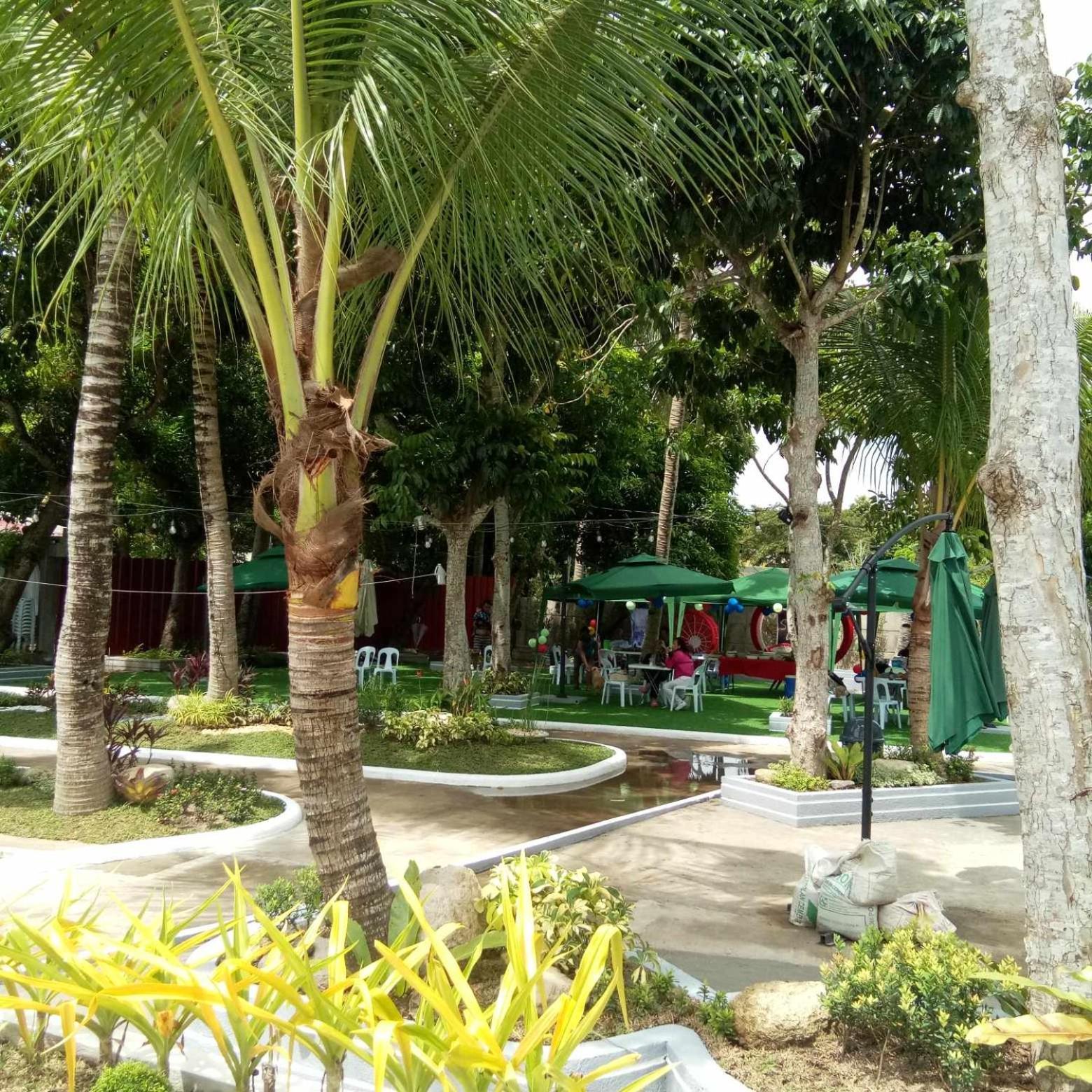 Elizabeth Hotel - Naga Pili  Экстерьер фото