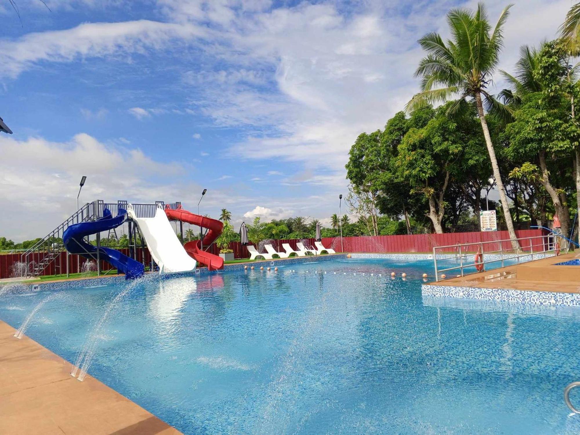 Elizabeth Hotel - Naga Pili  Экстерьер фото