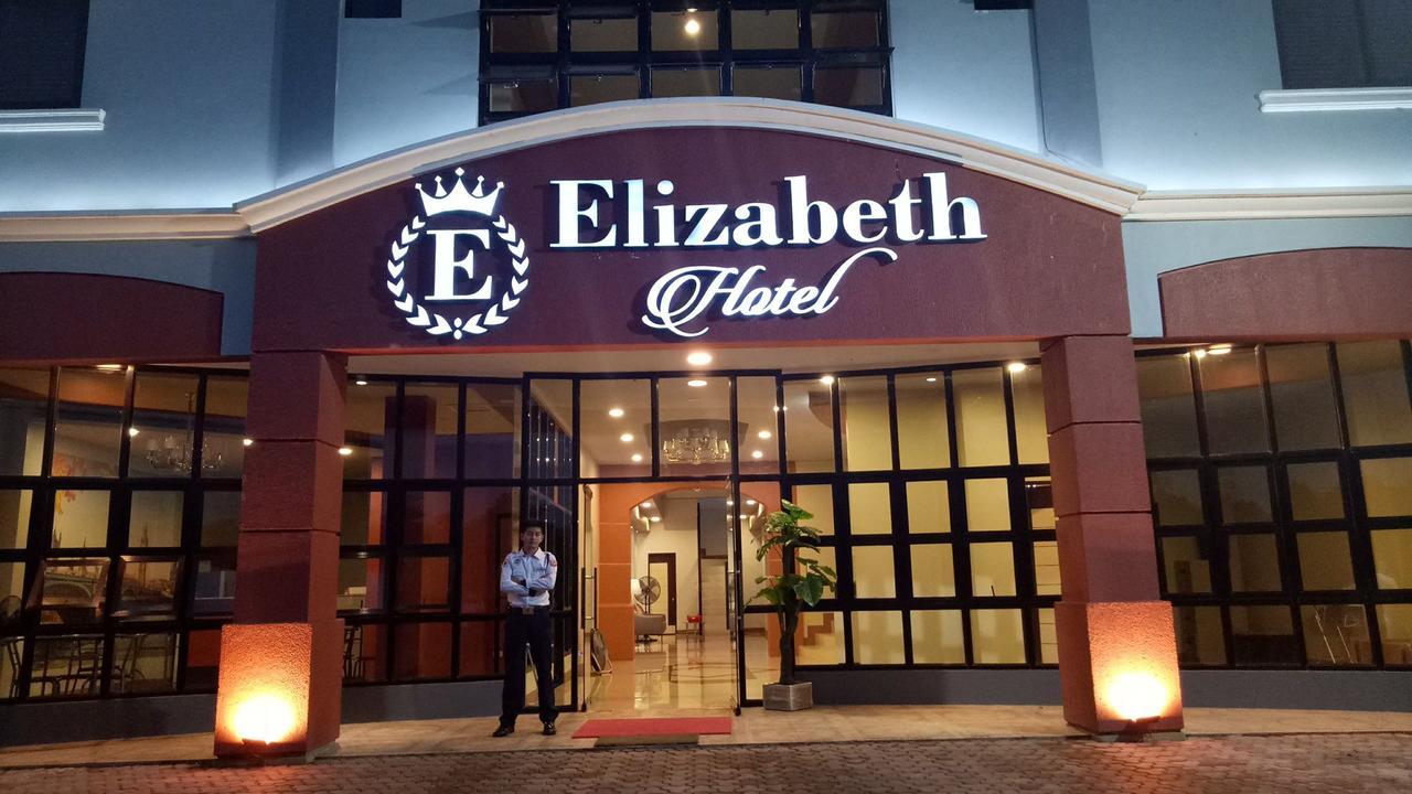 Elizabeth Hotel - Naga Pili  Экстерьер фото